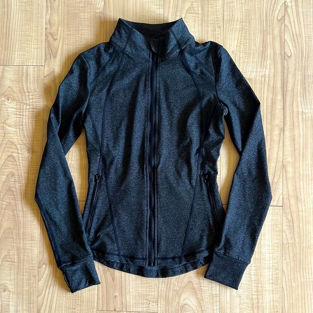 *BRAND NEW* Till You Collapse long sleeve zipper jacket with zipper pocket
